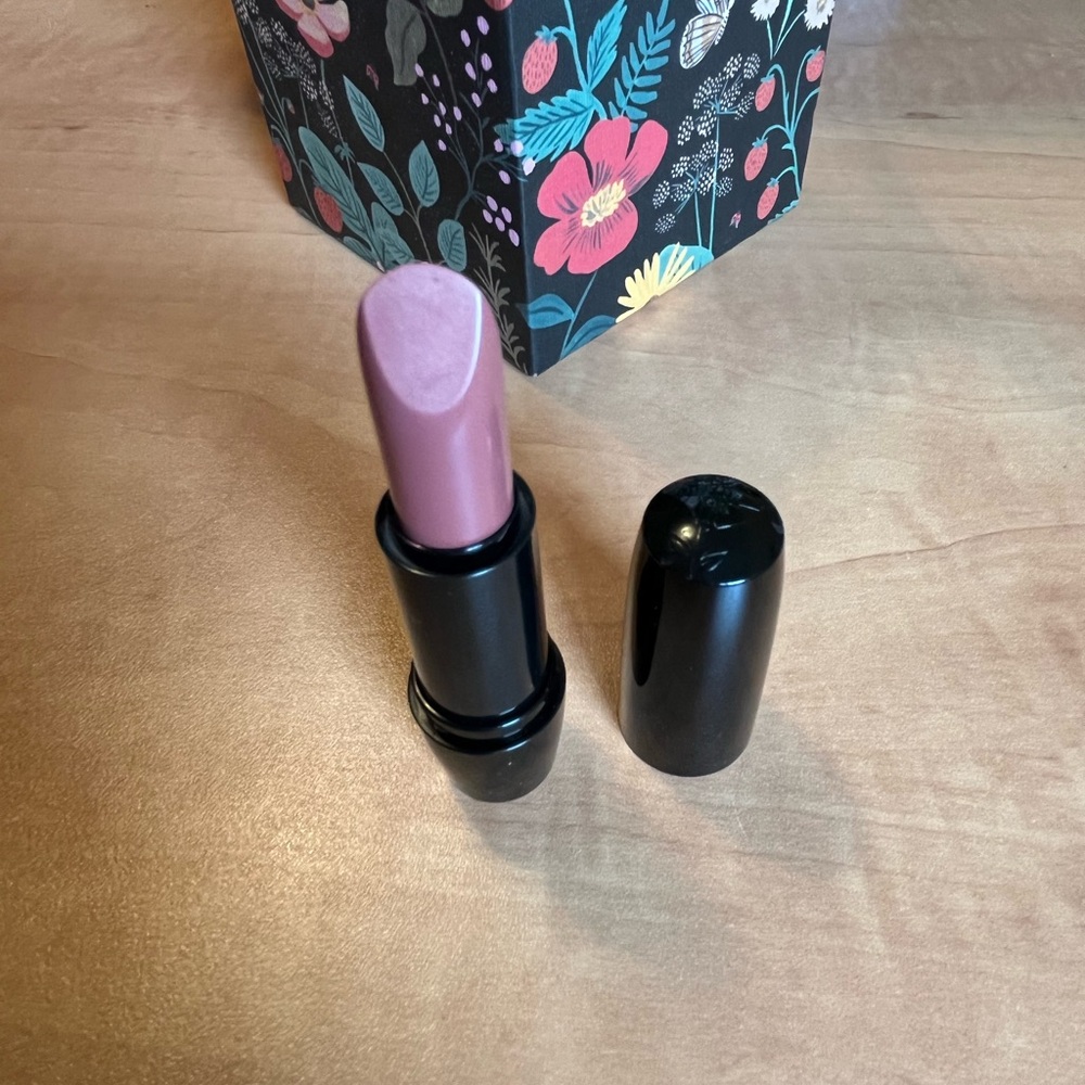 New Lancôme Color Design Lipstick in Haute Nude